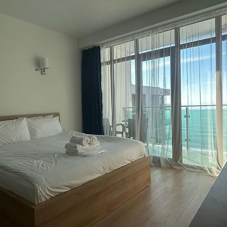 Aqua Batumi Hotel & Apartments Esterno foto